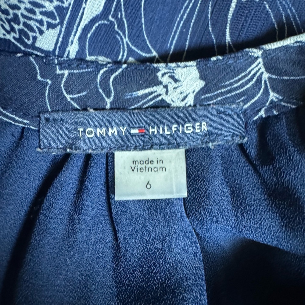 Tommy Hilfiger Navy Floral Sleeveless Dress Women’s Size 6 | Summer Party Dress - Picture 3 of 4